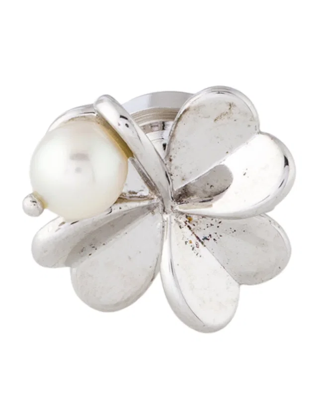 Tasaki Peral Clover Lapel Pin in multicolor from The RealReal