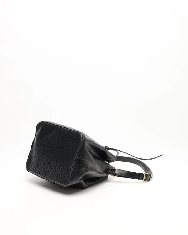 Louis Vuitton Epi Petit Noé Bag in Leather from A Retro Tale, photo 3 of 13