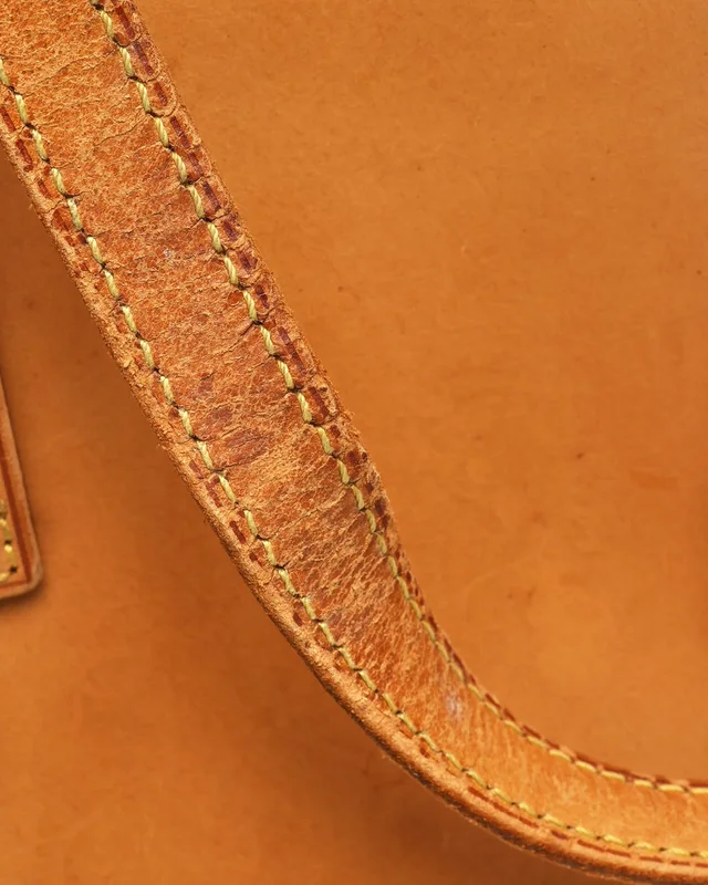 Louis Vuitton Nomad Bucket PM Bag in Leather from A Retro Tale, photo 7 of 13