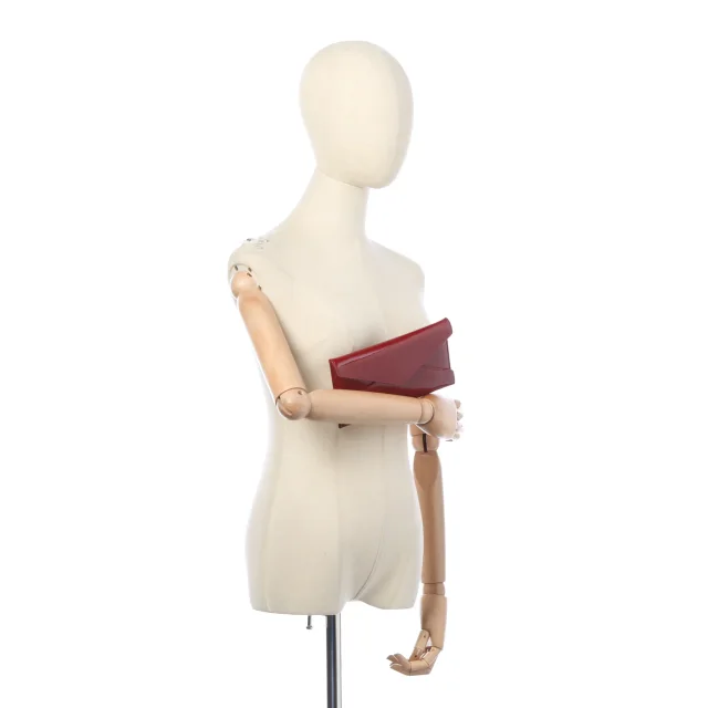 Saint Laurent Paloma Pochette Red Patent Clutch Rot in Rot Patent leather from Buddy And Selly, photo 2 of 9