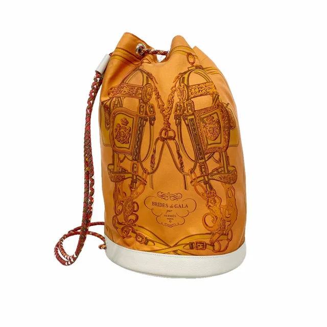 Hermès Shoulder Bag Socwar 22 Silk Orange Silver in Orange Silk from The Reluxe