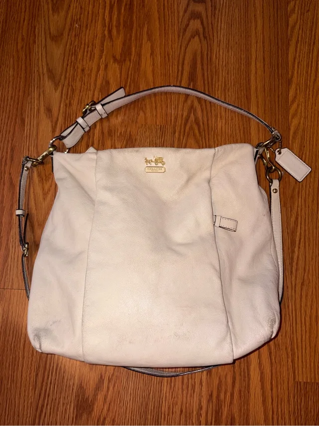 Coach Ivory Pebbled Leather Shoulder Bag in gold Leather from Poshmark, photo 2 of 3