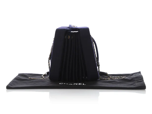 Chanel Navy Paris-Hamburg Accordion Bag in Navy Wool from Ann's Fabulous Finds, photo 2 of 10