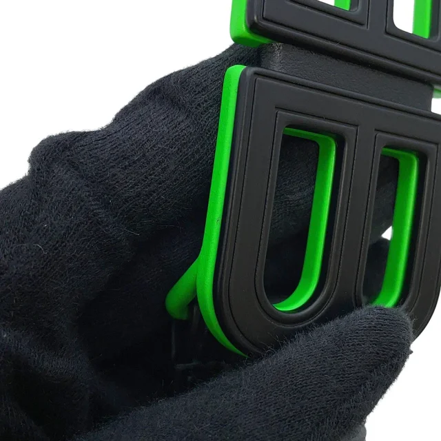 Balenciaga BB Buckle Belt Size 80 Black/Green674171 Leather in Black Leather from GALLERY RARE, photo 9 of 11