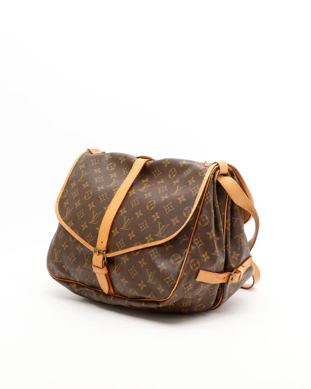 Louis Vuitton Monogram Saumur 35 Bag in Coated canvas from A Retro Tale, photo 2 of 11