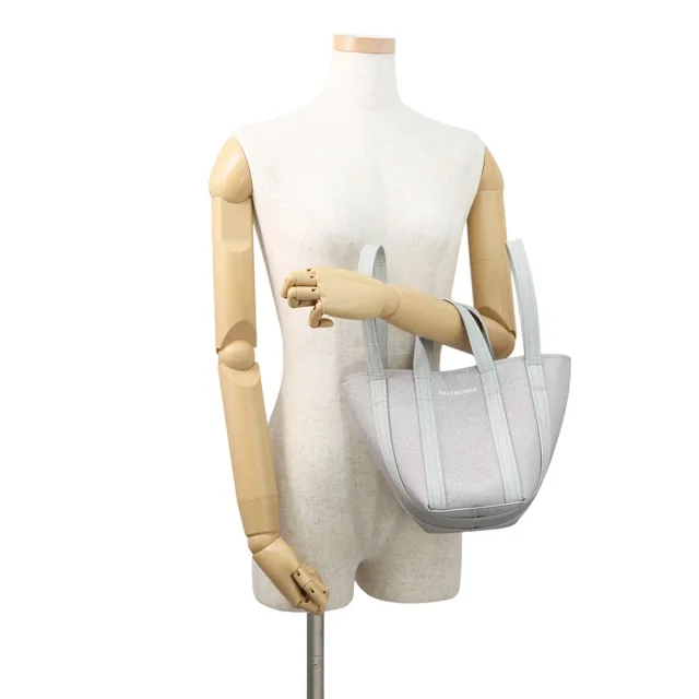 Balenciaga Everyday North South Silver/Pink672793 Leather Size XS in Silver Leather from GALLERY RARE, photo 4 of 15