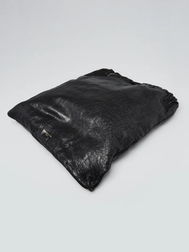 Balenciaga Arena Drawstring Backpack Bag in Black Leather from Yoogis, photo 3 of 10