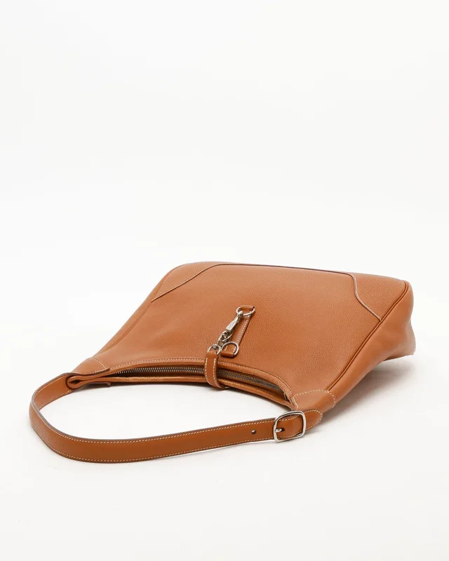 Hermès Togo Trim 31 Hobo Bag in Togo leather from A Retro Tale, photo 5 of 11