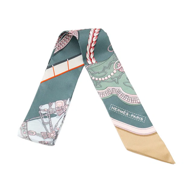 Hermès Twilly GRAND APPARAT Vert・Argile / Beige / Pink Silk100% in Beige from GALLERY RARE