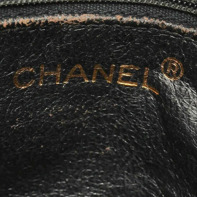 Chanel CC Tassel Camera Bag in Woven leather from A Retro Tale, photo 9 of 12