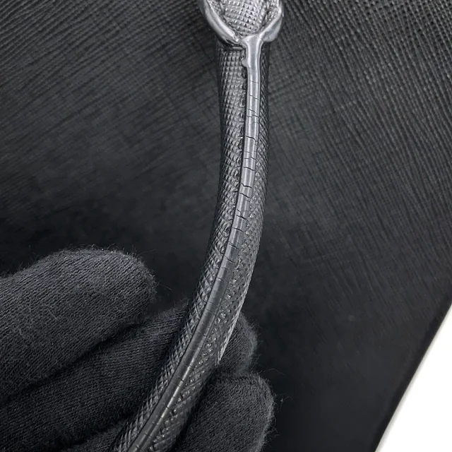 Prada Embossed Logo Handbag Black1BA335 Saffiano LeatherLeather in Saffiano leather from GALLERY RARE, photo 13 of 18