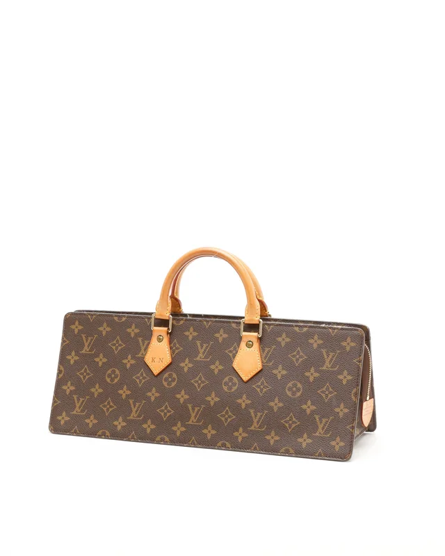 Louis Vuitton Monogram Sac Triangle Bag in Coated canvas from A Retro Tale, photo 2 of 11