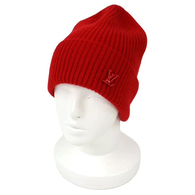 Bonnet LV Ahead Cashmere Logo Beanie Knit Cap Red in Red Cashmere from The Reluxe