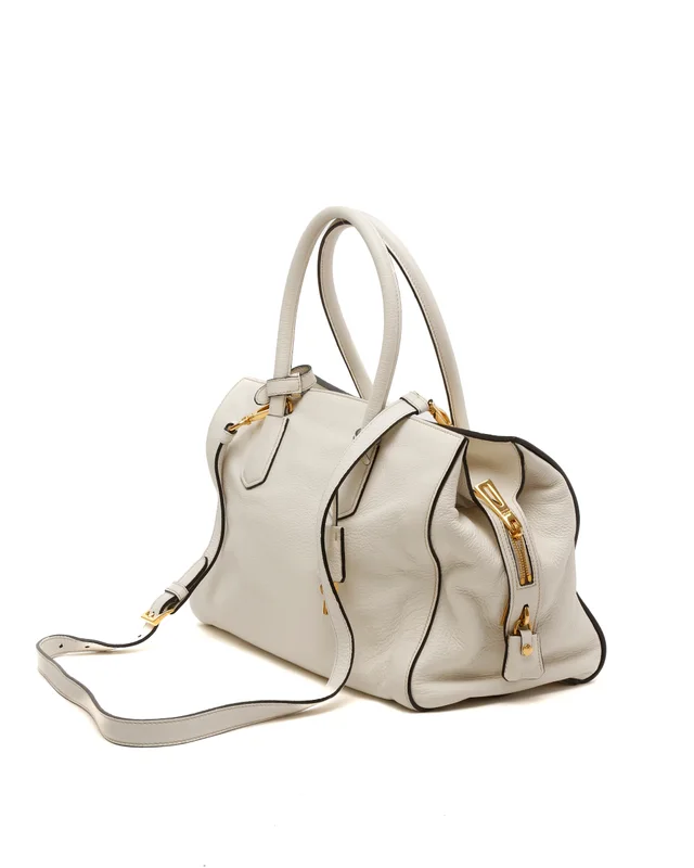 Prada Vitello Daino Tote Bag in Leather from A Retro Tale, photo 3 of 9