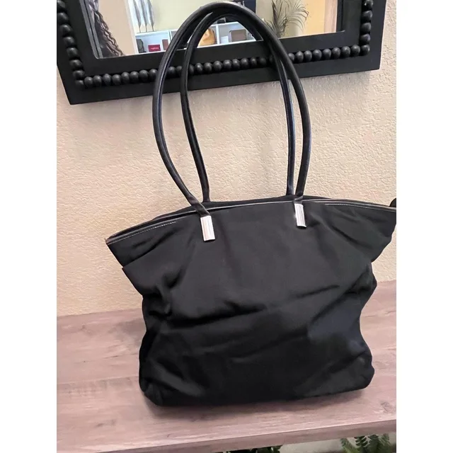 Gucci Women's Bag - Black in black Nylon from Depop, photo 1 of 1