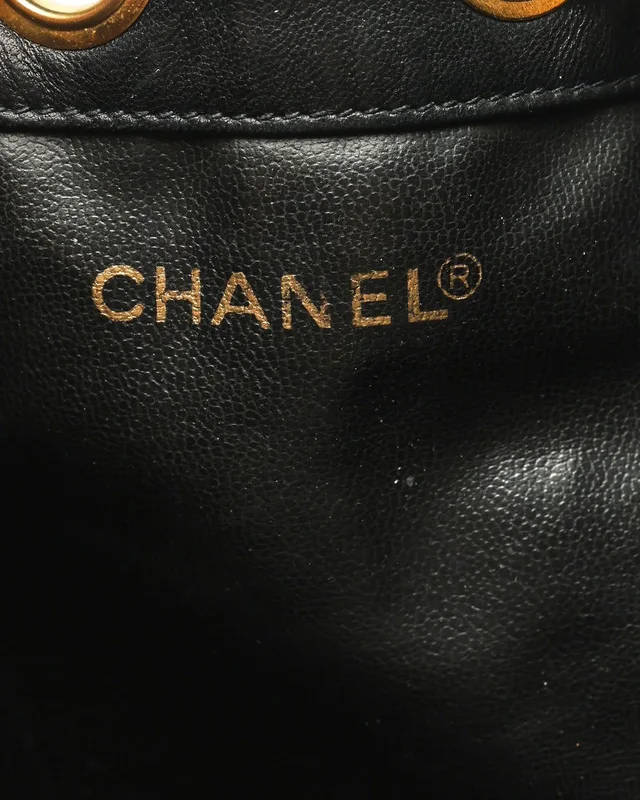Chanel CC Chain Bucket Bag in Leather from A Retro Tale, photo 9 of 11
