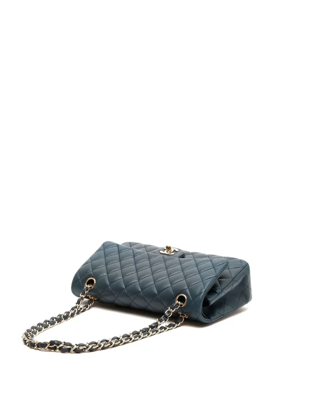 Chanel Classic Medium Double Flap Bag in Leather from A Retro Tale, photo 4 of 8