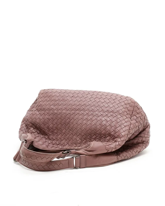 Bottega Veneta Intrecciato Campana Bag in Woven leather from A Retro Tale, photo 5 of 7