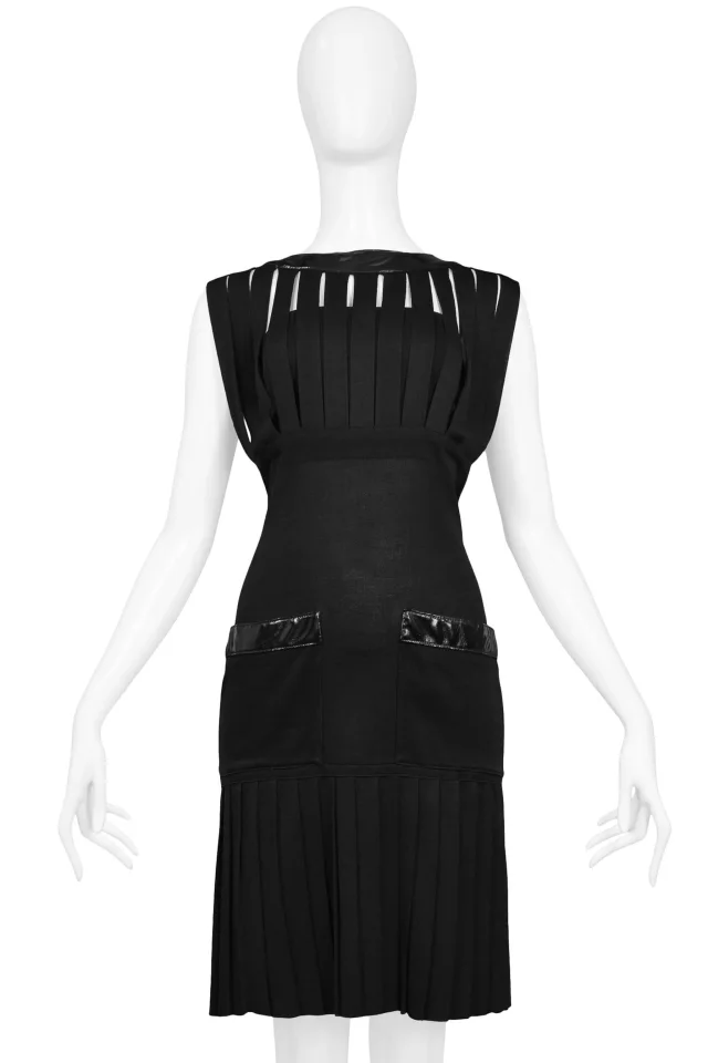 Chanel Black Knit & Wet Look Cage Dress in Black from Resurrection Vintage, photo 3 of 5