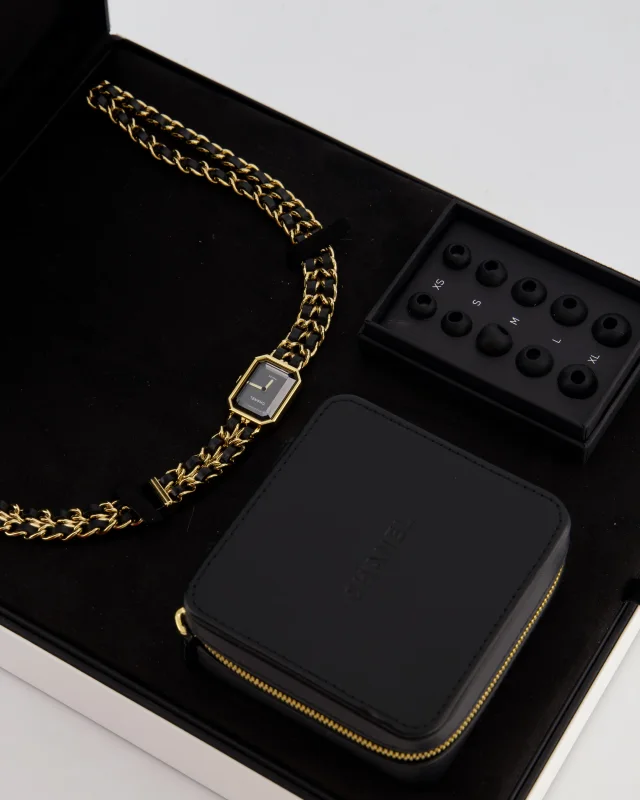 Chanel Premiere Sound Black and Gold Earphones and Watch Chain Necklace Set in Black Leather from Sellier, photo 4 of 9