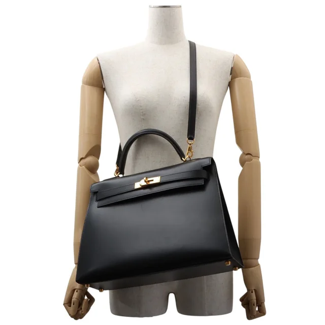 Hermès 2002 Kelly 32 Black in Black Box leather from VINTAGE QOO TOKYO, photo 2 of 2