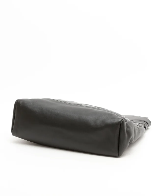 Chanel Small 31 Shopping Bag in Leather from A Retro Tale, photo 4 of 11