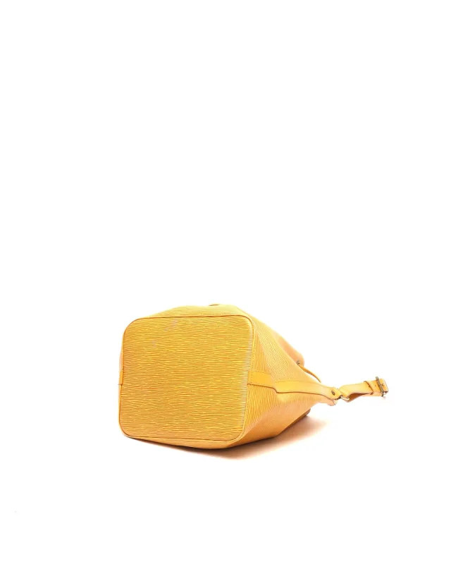 Louis Vuitton Epi Petit Noé Bag in Leather from A Retro Tale, photo 5 of 13