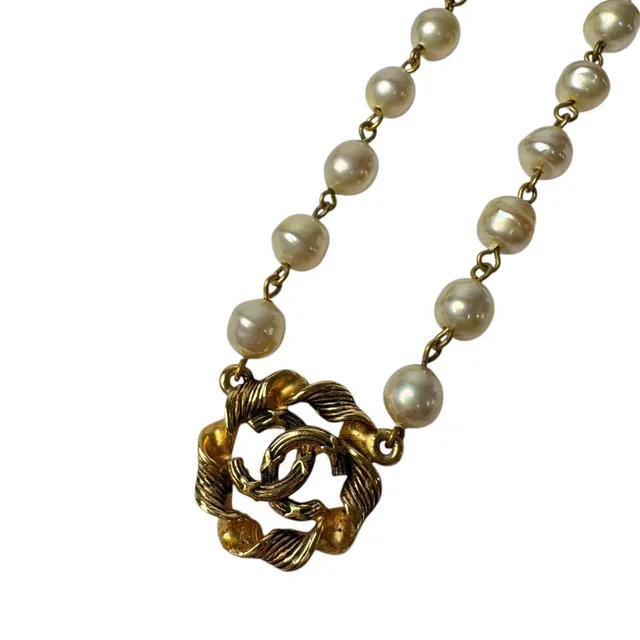 Chanel CC Logo Pearl Necklace from The Reluxe