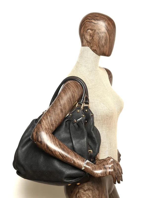 Louis Vuitton Mahina L Bag in Leather from A Retro Tale, photo 8 of 8