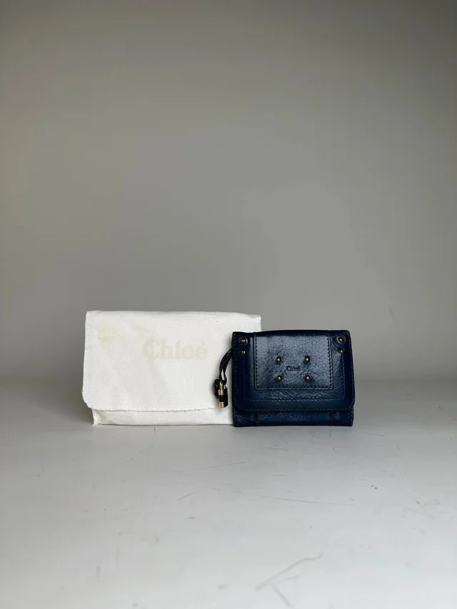 Chloé Vintage Leather Wallet Navy Gold in blue Leather from Grailed