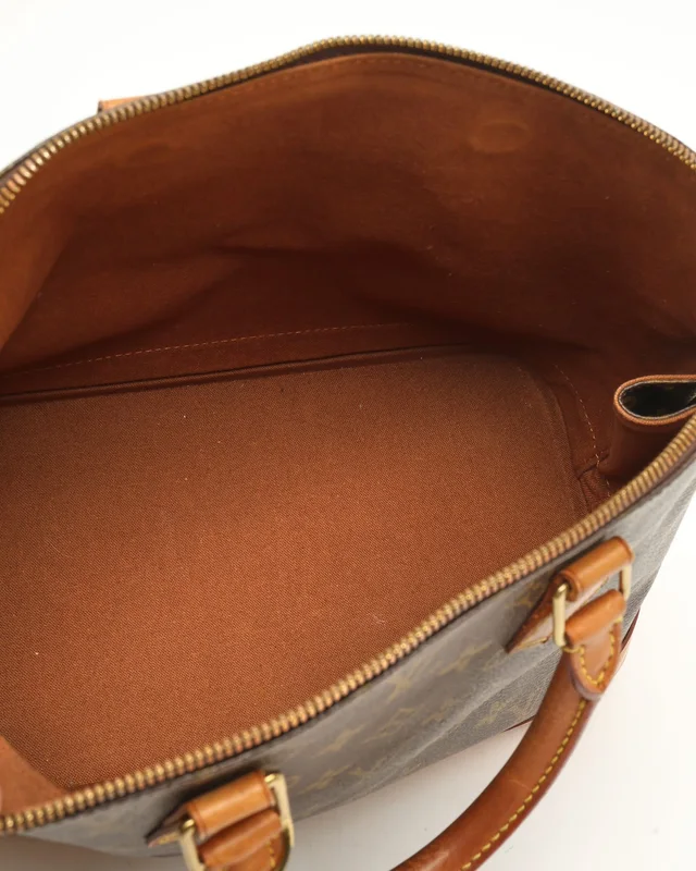 Louis Vuitton Monogram Alma PM Handbag in Coated canvas from A Retro Tale, photo 6 of 10