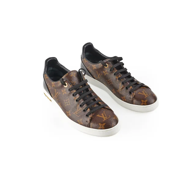 Louis Vuitton Trainer Size 40 Monogram in Canvas from The Purse Affair