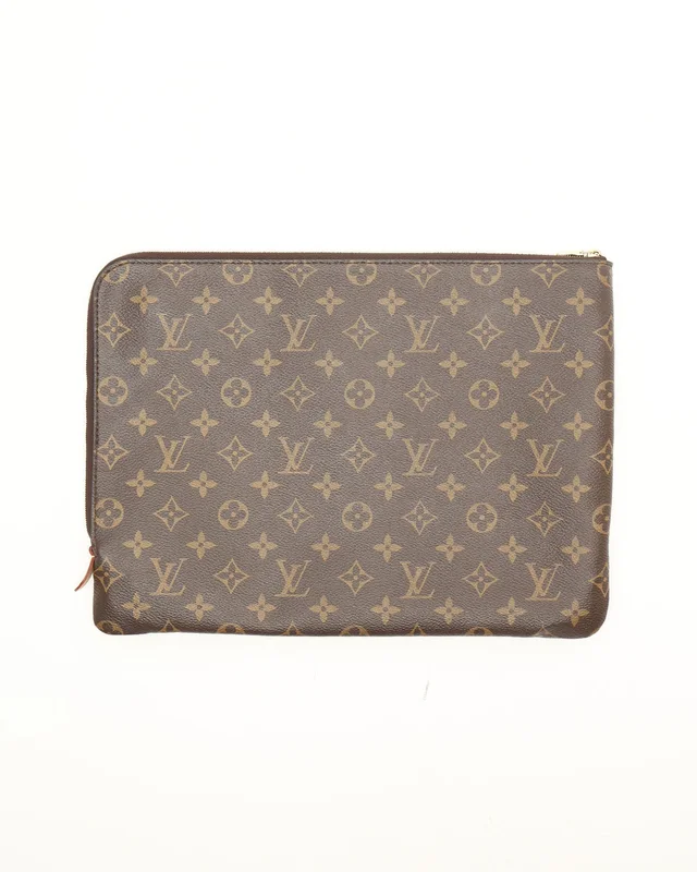 Louis Vuitton Monogram Laptop Case, size 16-Inch from A Retro Tale, photo 2 of 5