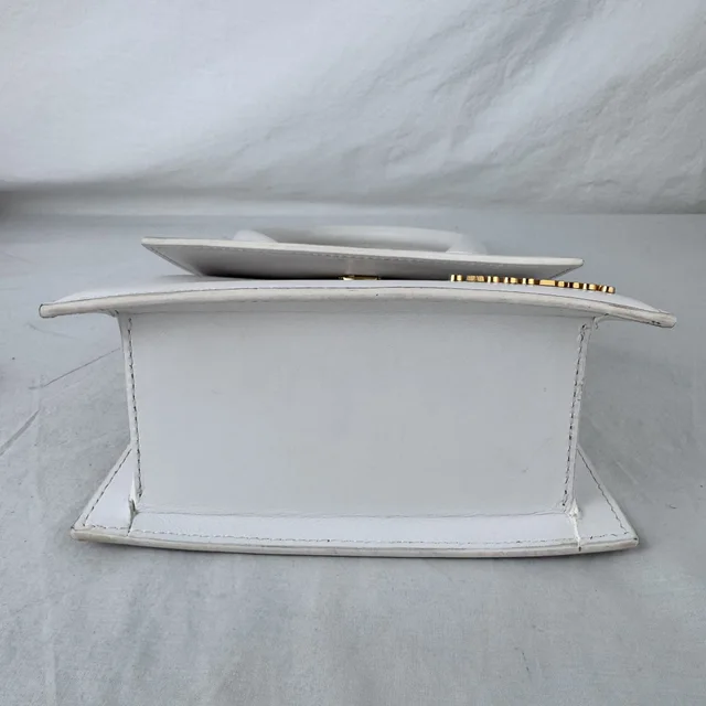 Jacquemus Le Chiquito Moyen White Bag in White Calfskin leather, Metal from Reowned, photo 12 of 12