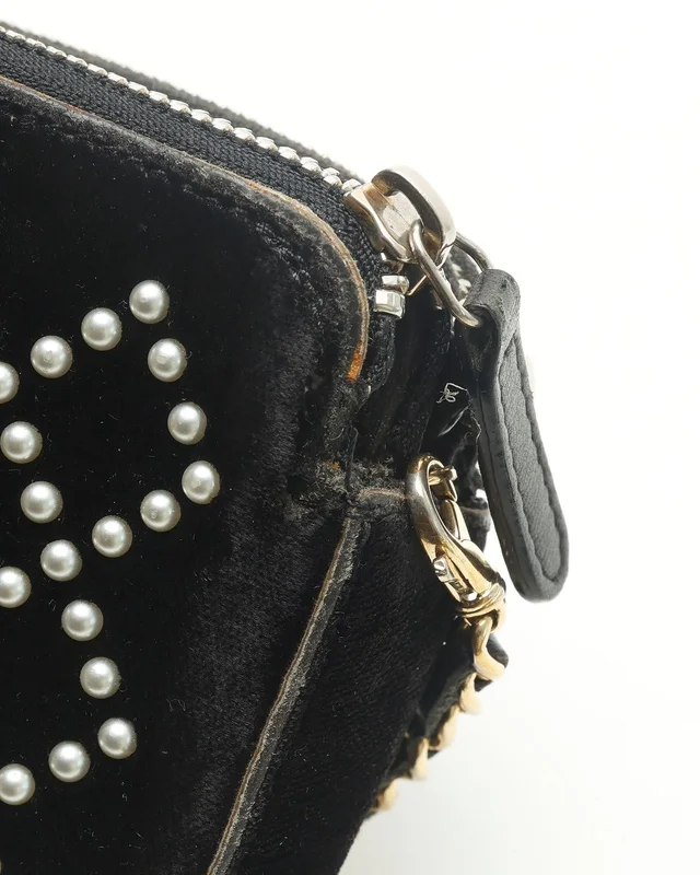 Chanel Velvet Pearl Double Zip Wallet On Chain Bag in Velvet from A Retro Tale, photo 8 of 13