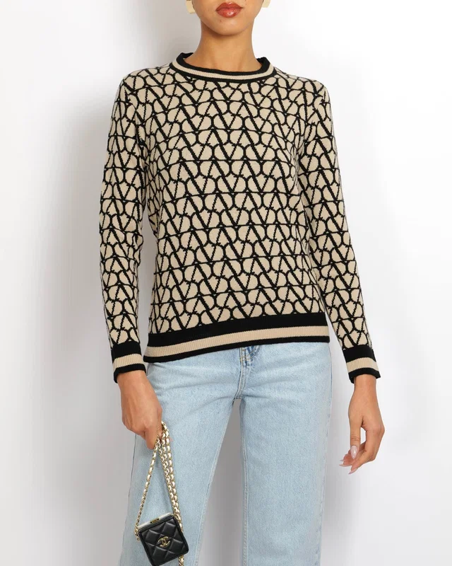 Valentino Garavani Black and Beige Wool Vlogo Jumper Size XS (UK 6) in Black Wool from Sellier