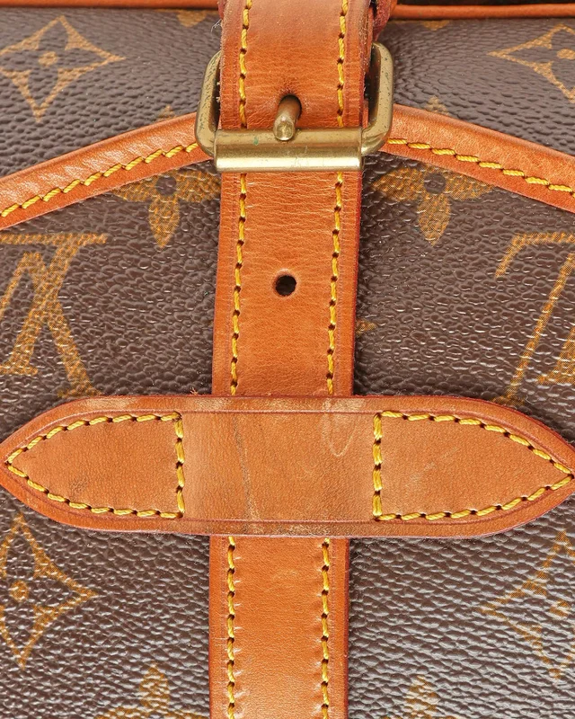 Louis Vuitton Monogram Saumur 30 Bag in Coated canvas from A Retro Tale, photo 7 of 9