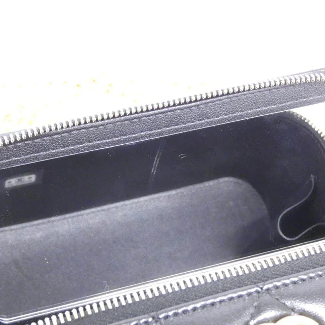 Chanel Shoulder Bag in Black Lambskin from LuxUness, photo 8 of 8