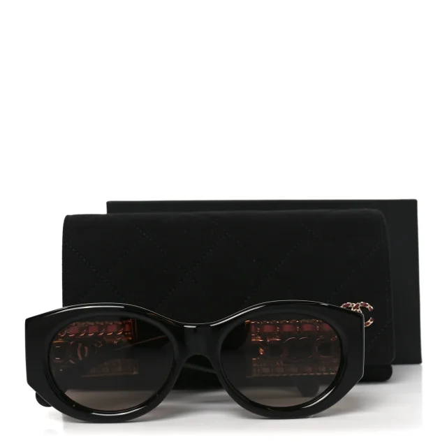 Chanel Acetate Calfskin Chain CC Sunglasses 5536-Q-A Black in Black Calfskin from FASHIONPHILE, photo 7 of 7