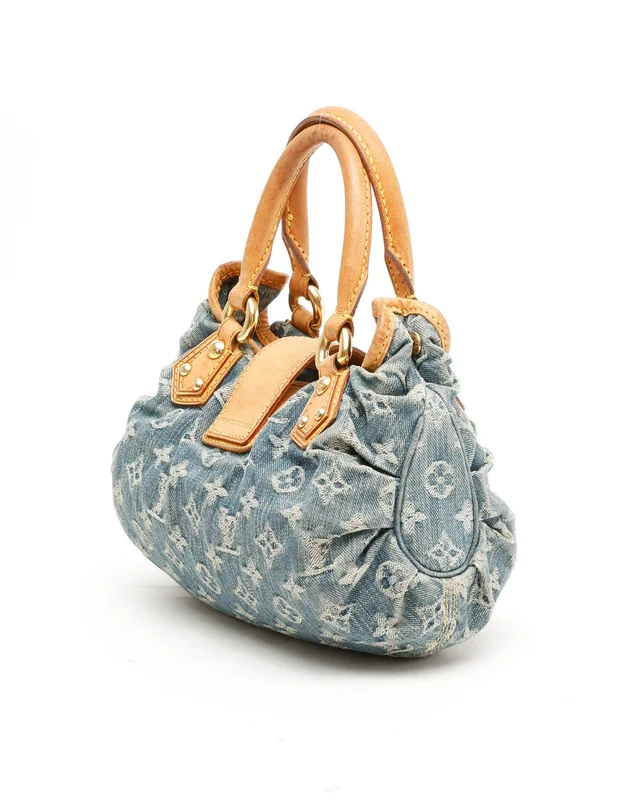 Louis Vuitton Monogram Denim Pleaty Handbag in Denim from A Retro Tale, photo 3 of 10