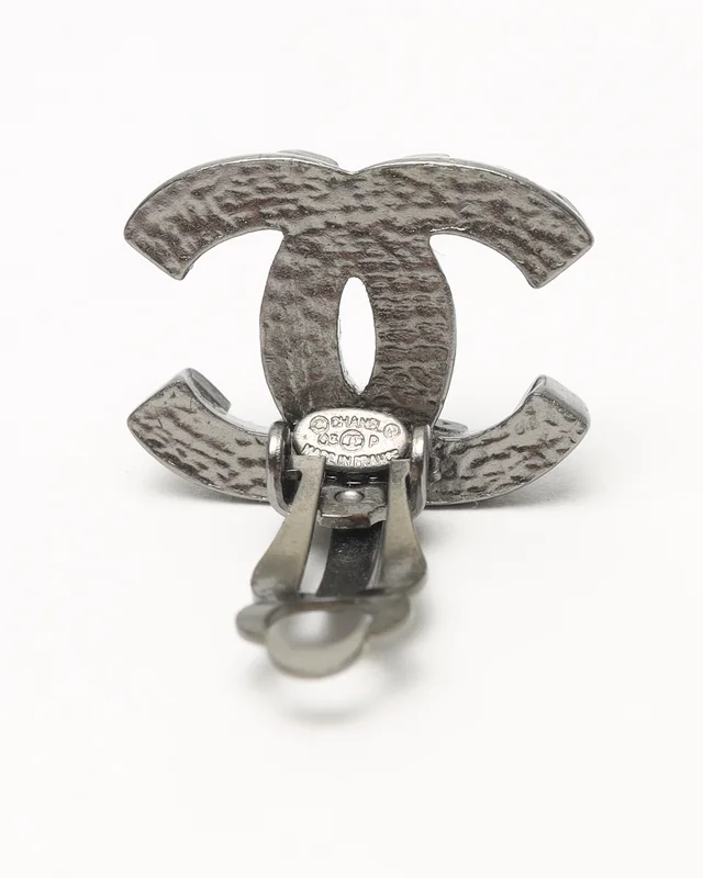 Chanel Coco Mark Clip-on Earrings from A Retro Tale, photo 4 of 4