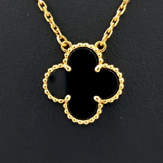 Van Cleef & Arpels 반클립앤아펠 빈티지 알함브라 목걸이 from GUGUS