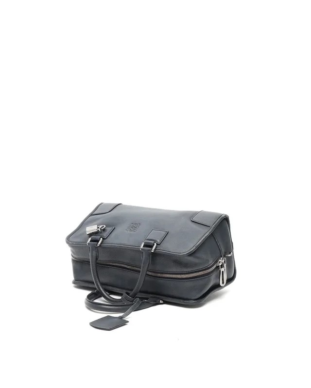 Loewe Amazona Handbag in Leather from A Retro Tale, photo 4 of 11