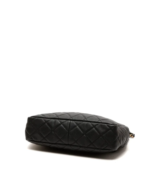 Chanel Caviar Large Wavy CC Bag in Caviar leather from A Retro Tale, photo 5 of 9