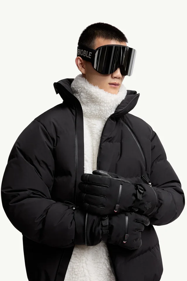Moncler Padded Gloves, photo 4 of 5 from SENSER