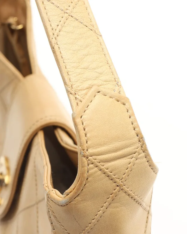 Chanel CC Quilted Shoulder Bag in Leather from A Retro Tale, photo 7 of 11