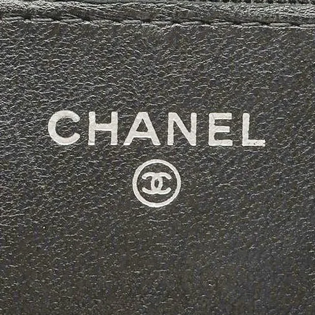 Chanel Lambskin Wallet on Chain Bag in Lambskin from A Retro Tale, photo 10 of 13