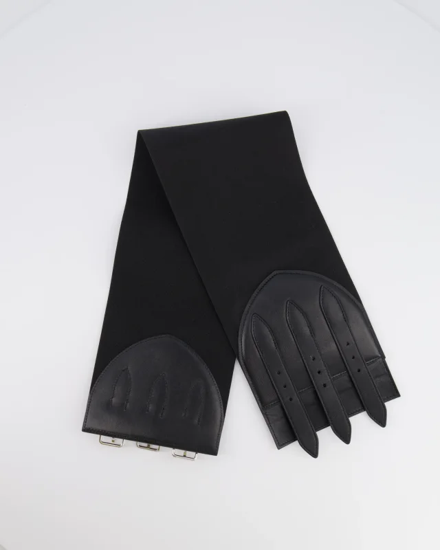 Alaïa Black Leather Corset Belt with Silver Buckles 65cm in Black Leather from Sellier, photo 5 of 9