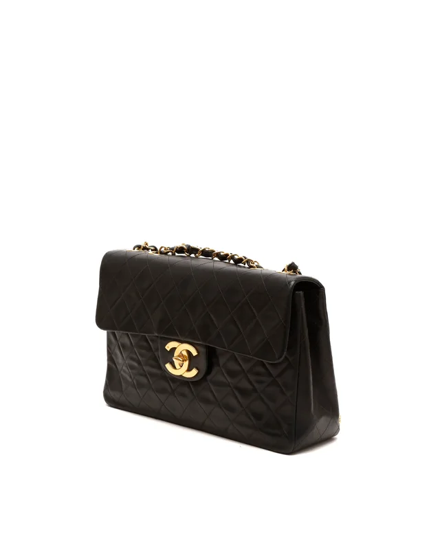Chanel Classic Maxi Single Flap Bag in Lambskin from A Retro Tale, photo 2 of 10