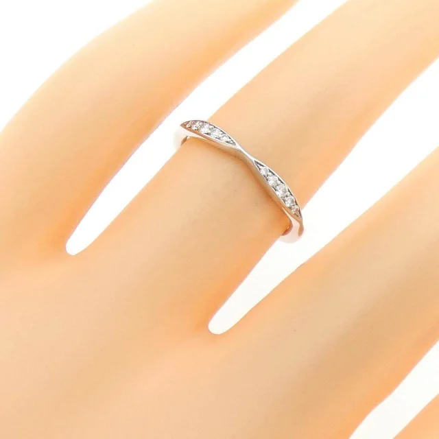 Chanel Camellia Half Eternity Platinum Ring Size 47 in Silver Platinum 950 (Pt950) from LuxUness, photo 5 of 5